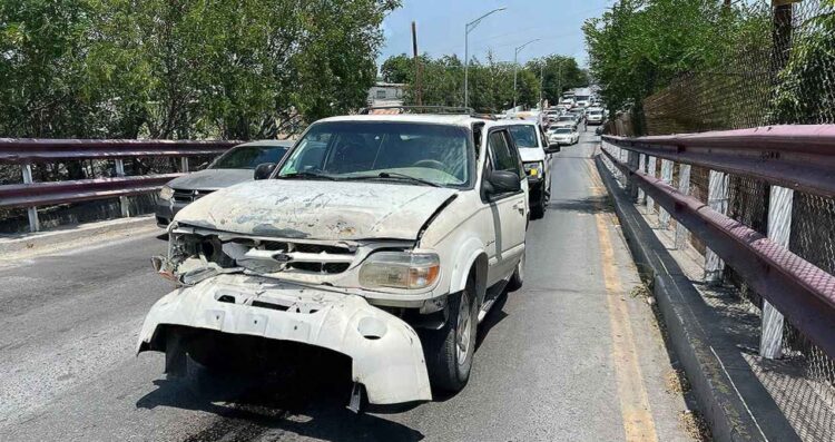 choque alcance Nuevo Laredo