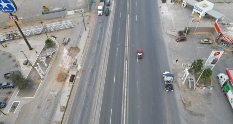 cierre carretera nacional nuevo laredo