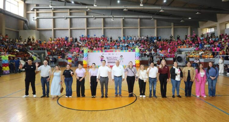 concurso de rondas y salto de cuerda en victoria