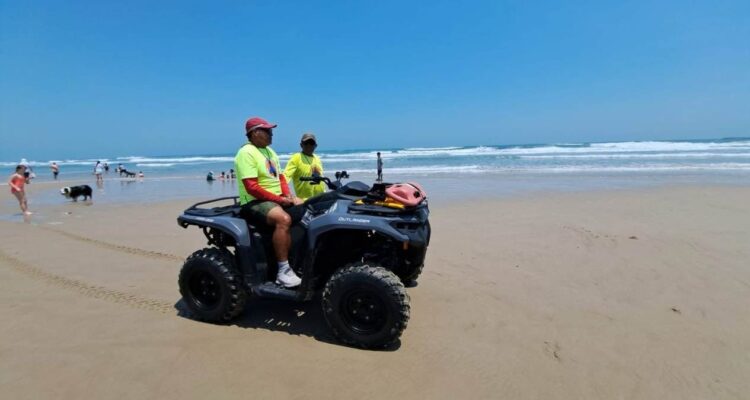 cuatrimotos en playa Miramar
