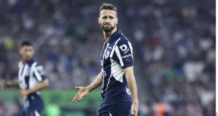 discusión entre Sergio Canales y Demichelis