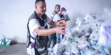 entrega de apoyos de DIF a Reynosa