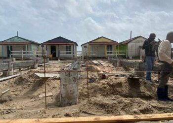 obras en Playa Bagdad Matamoros