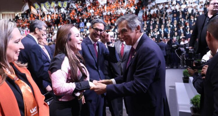 primer informe de rector de la UAT