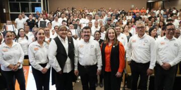 reconocimientos a jubilados del SUTUAT
