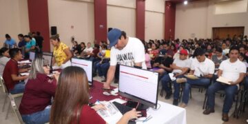 tarjetas becas Nuevo Laredo 2025