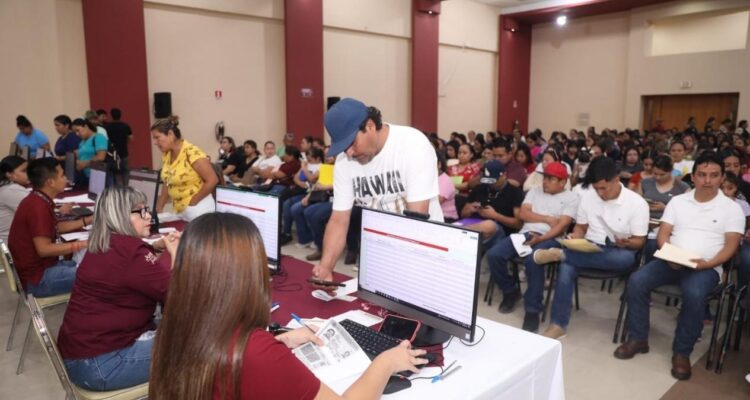 tarjetas becas Nuevo Laredo 2025
