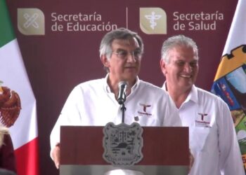 vacunación en escuelas de Tamaulipas
