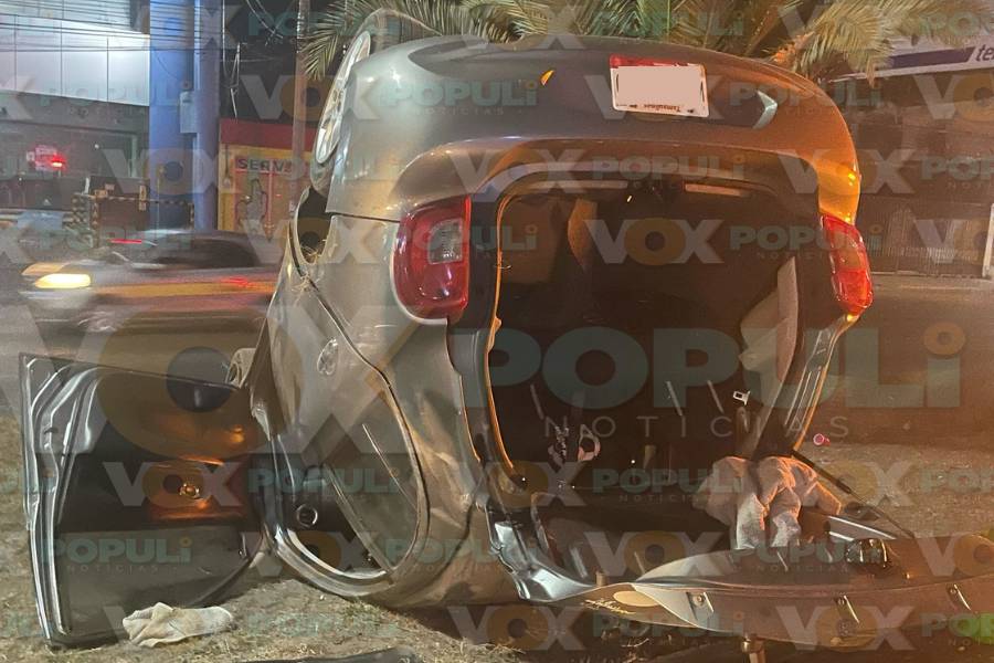 volcadura en la Curva Texas en Tampico