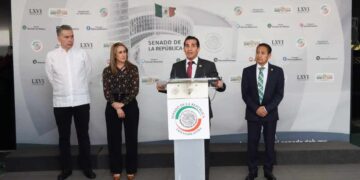 Entrega Conade becas pendientes a deportistas