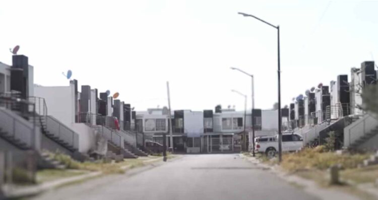 ¿Cómo operan invasores de casas en Edomex?