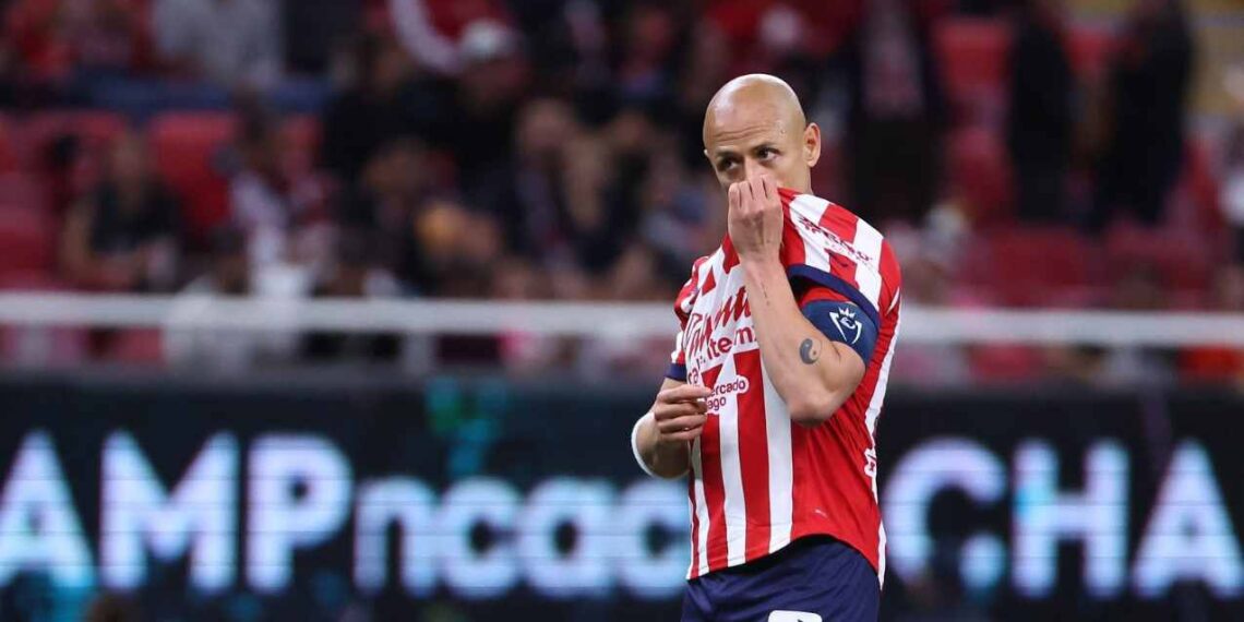 Directiva de las Chivas dicen si Chicharito Hernández continuará
