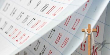 ¿Deberás recibir pago doble si te toca trabajar el Jueves y Viernes Santo, según la LFT?