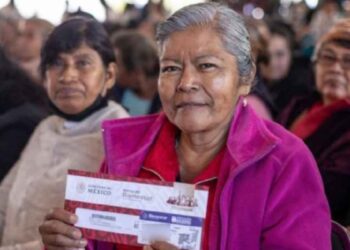 ¿Qué documentos se necesitan para inscribirse en la Pensión Mujeres Bienestar 2025 en agosto?