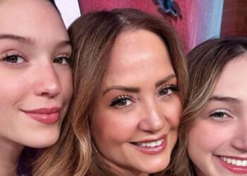 Andrea Legarreta revela su deseo de ser abuela mientras Mía y Nina Rubín la felicitan