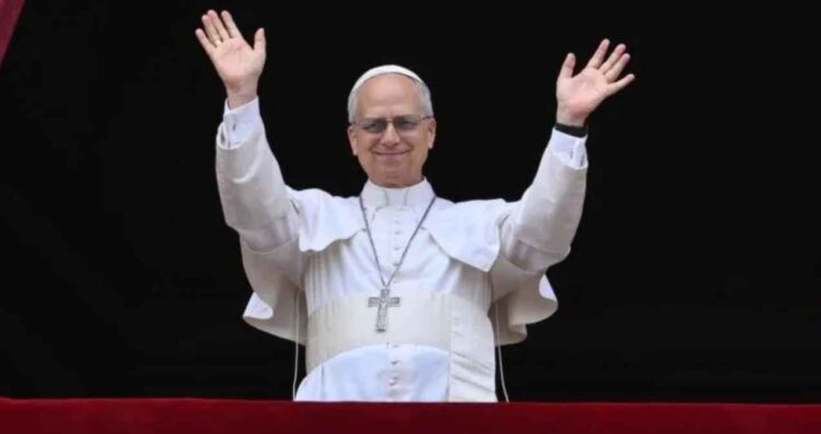 Así luce el Papa León XIV en su primera foto oficial