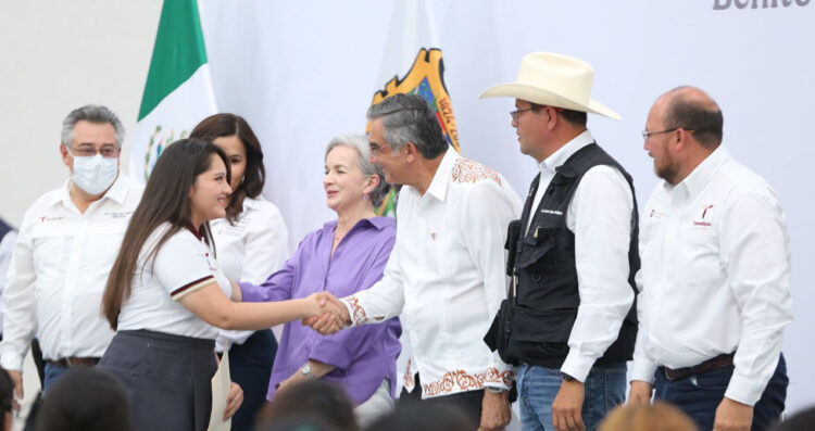 Atestigua Américo entrega de becas en Tula, Tamaulipas y destaca apoyo de la presidenta Claudia