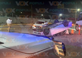 Auto termina volcado tras choque en Altamira, Tamaulipas