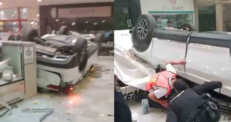 Camioneta cae desde el tercer piso de la Plaza Lilas en la CDMX; reportan una persona atrapada