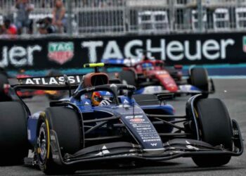 Carlos Sainz expresa su frustración tras Gran Premio de Miami