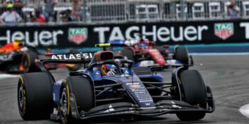 Carlos Sainz expresa su frustración tras Gran Premio de Miami