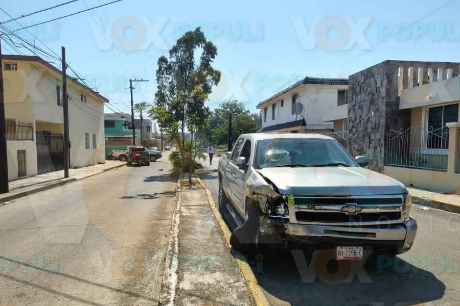 Choque camionetas Madero (2)