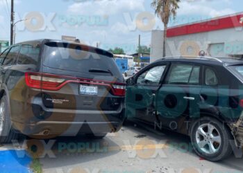 Choque múltiple en el centro de Ciudad Victoria deja daños materiales