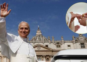 Con palio y anillo del Pescador, León XIV asume su papel como líder de la Iglesia católica