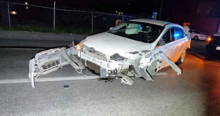 auto en reversa Nuevo Laredo