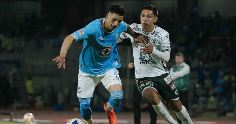 Cruz Azul derrota a León