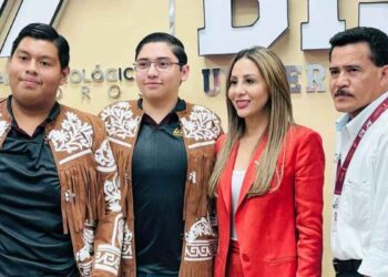 Destacan estudiantes de la UT Matamoros ganan medalla de plata en Infomatrix 2025