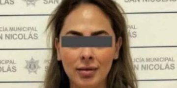 Detienen a conductora de televisión San Nicolás, Nuevo León, por alterar el orden público