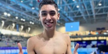 Diego Villalobos gana plata para México en la Copa del Mundo de natación artística