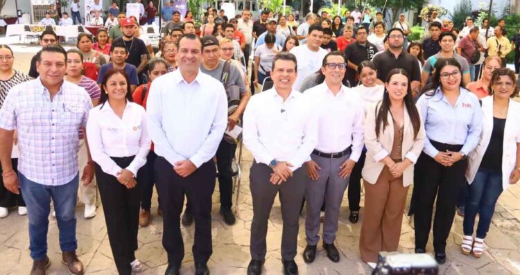 Eduardo Gattás encabeza jornada de reclutamiento en Victoria