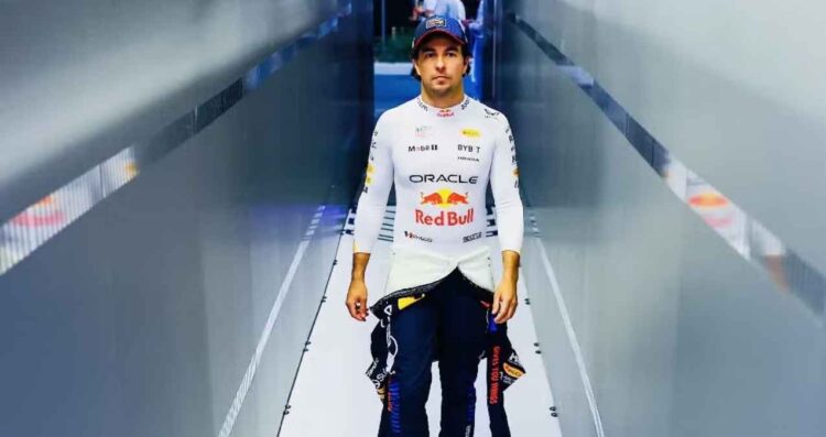 llegada Checo Pérez Cadillac