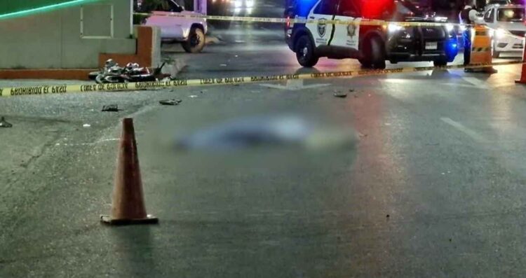 Fallece joven motociclista en Apodaca, Nuevo León, tras ser embestido por un vehículo