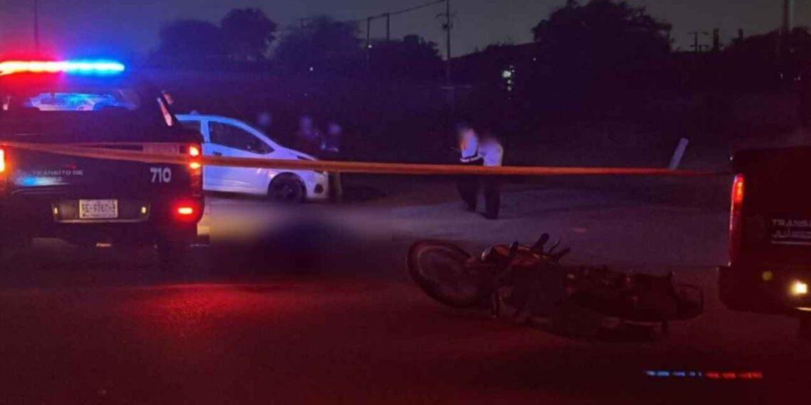 Fallece motociclista al derrapar en la Carretera Juárez-Apodaca