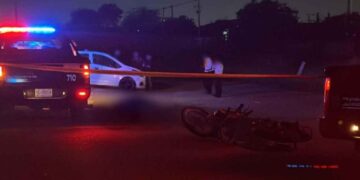 Fallece motociclista al derrapar en la Carretera Juárez-Apodaca