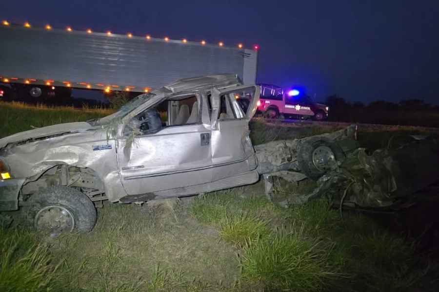 Fuerte accidente en la Carretera Victoria-Matamoros deja un hombre herido