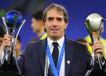 Guillermo Almada deja abierta la puerta a dirigir a Chivas
