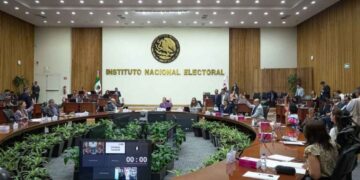 INE detener distribución acordeones