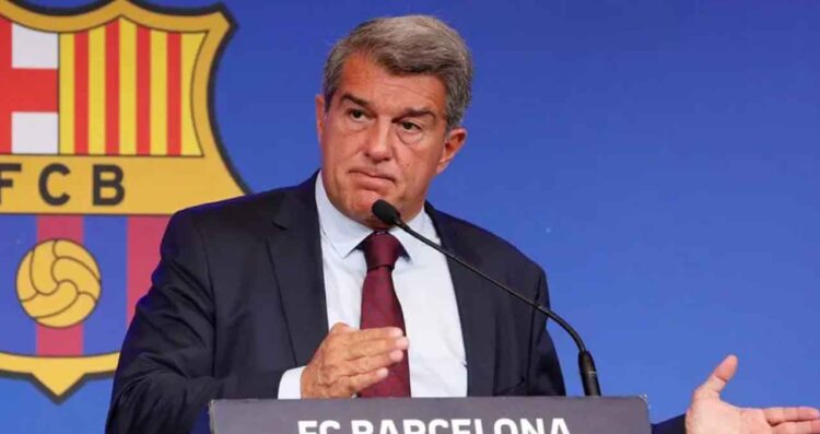 Laporta acusa al arbitraje tras eliminación del Barcelona en Champions