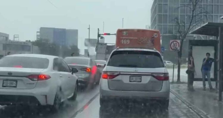 Lluvia intensa Monterrey