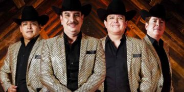 Los Alegres del Barranco arman karaoke polémico en Jalisco con corrido prohibido