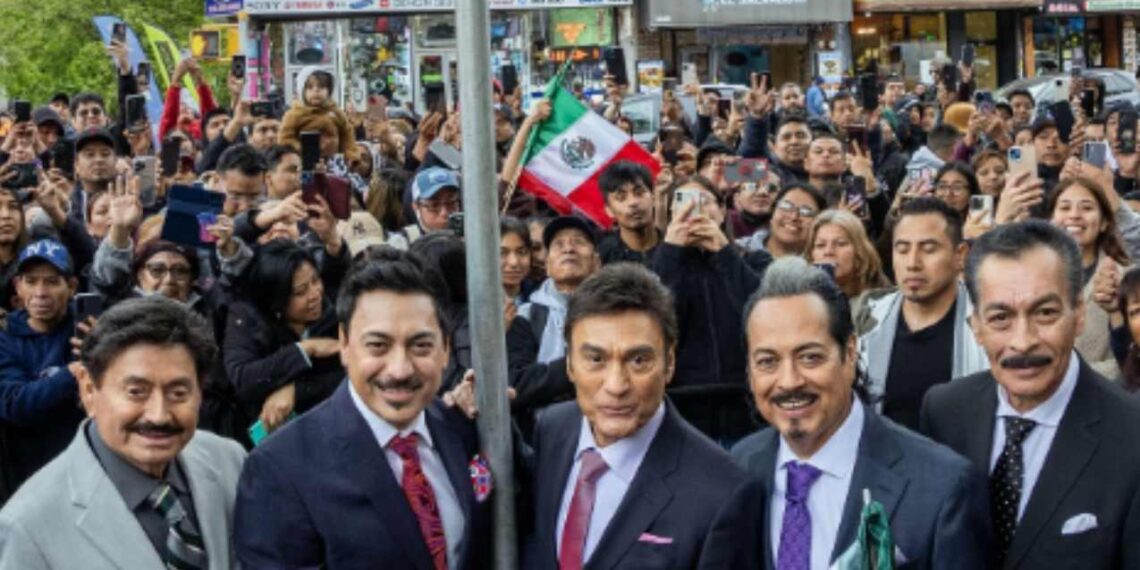 Los Tigres del Norte ya tienen su calle en Brooklyn