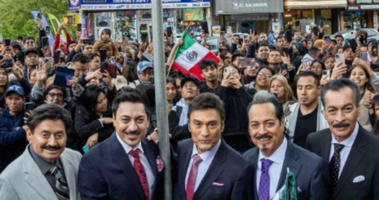 Los Tigres del Norte ya tienen su calle en Brooklyn