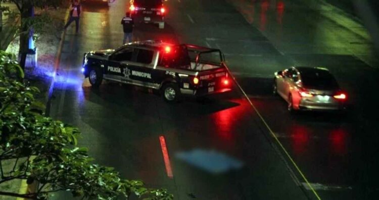 Masculino pierde la vida al ser atropellado en la Avenida López Mateos de Zapopan, Jalisco