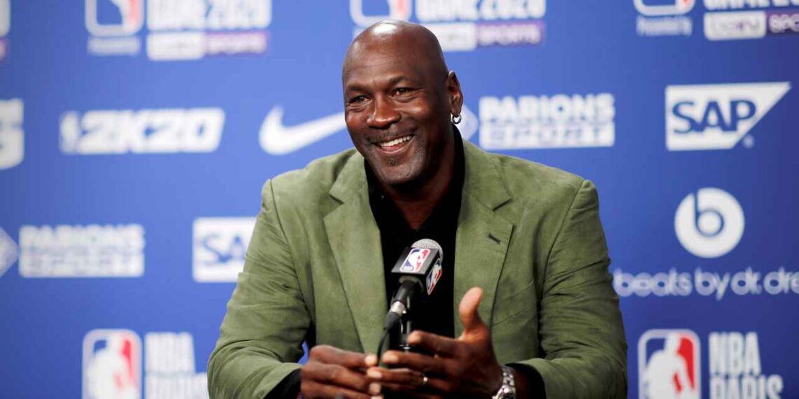 Michael Jordan regresa a la NBA como analista de NBC