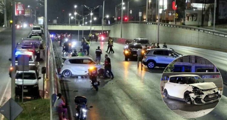 Monterrey: Carambola en la Avenida Paseo de los Leones provoca caos vehicular