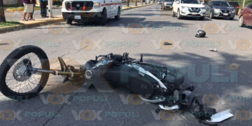 Motociclista resulta herido tras ser cerrado por camioneta en Ciudad Victoria, Tamaulipas 